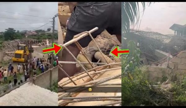 4 D£@d: Video Of How Kasoa Three Størey Bu!lding C0llapsed And K!lls 4 Pe0ple