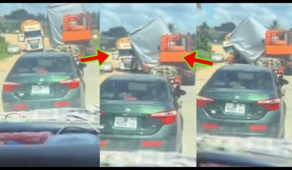 Camera Records Live Acc!dént Between Two Trucks At Asin Fosu In The Central Region, One D£@d