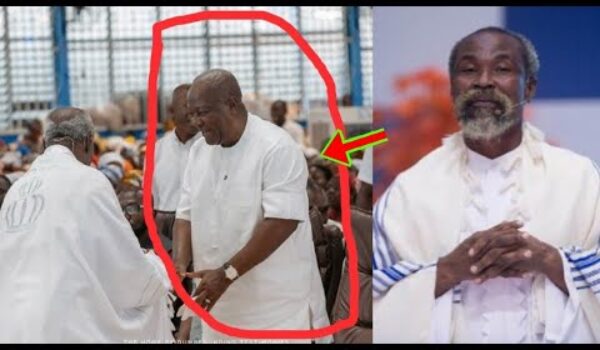 Prophet Adom Kyei Duah Reveals What He Shockingly Saw Around John Mahama When He Came To His Church