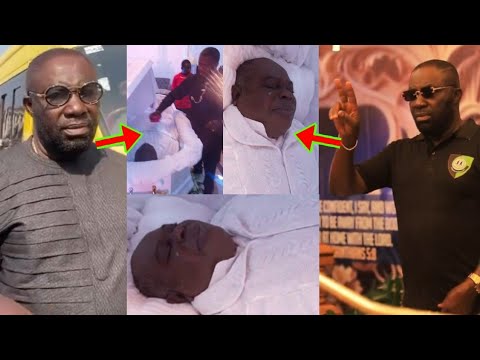 Read more about the article Check Strange Thing Billionaire Dr Kwame Despite Was Caught Doing To A De@d B0dy Lying In State