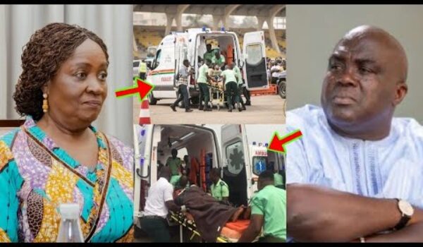 Ghana Vice Prz Prof Naana Jane Allegedly C0llapsed, See How Chief Of Staff Tried To Help Her