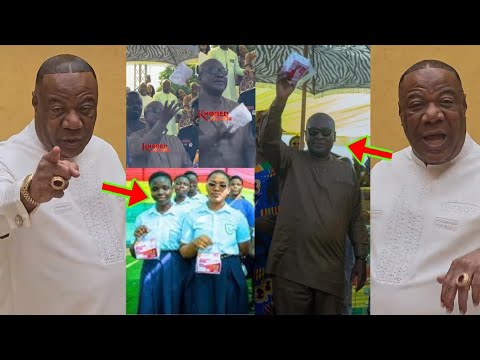Read more about the article Danger0us And Sh0cking Reason Why Prez Mahama Is Busily And Happy Sharing Sanitary Pads Revealed