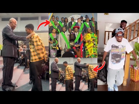 Read more about the article See Kofi Kinaata Hilarious Reaction As Otumfuo Called Him At Manhyia To Honour Him