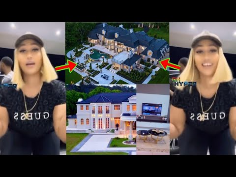 Read more about the article Ex Convict, Hajia 4real, Shows Her Heavy Mansion As She Party In It With Her Friends