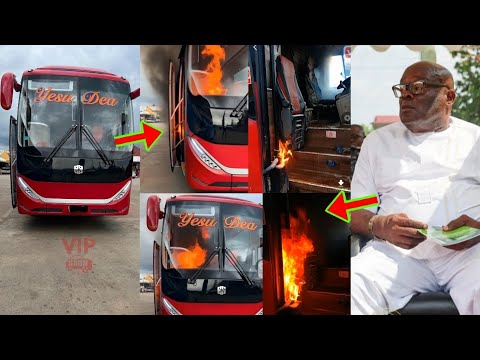 Read more about the article VIP Bus Conductor Intentionally Set Fire In Their VIP Bus After Stealing Money From The VIP Bus