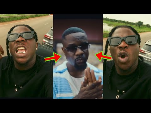 Read more about the article See How Stonebwoy Has Jealously Reacted To Sarkodie’s Rapperholic Concert In Kumasi