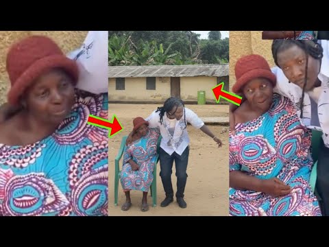 Read more about the article Ghanaians Drag Stonebwoy Over His Biological Grandmother’s House