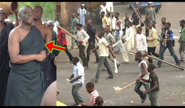 Usel£ss Chief; Dormaahene Att@cked By His Own Bono People For Disappointing Them