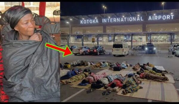 Some Team Legal Wives’ Members Sleeps At Kotoka International Airport To Wait For Maa Akosua Serwaa